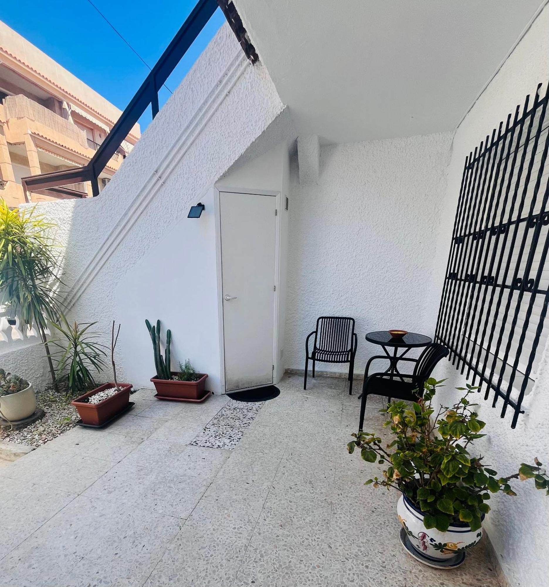 Apartment Beautiful Near The Sea *